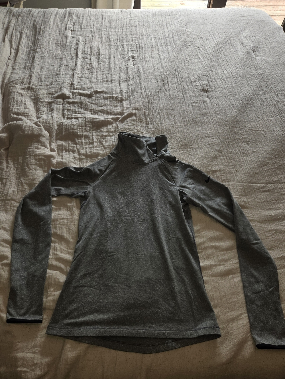 Nike Womens Gray Long Sleeve Athletic Top